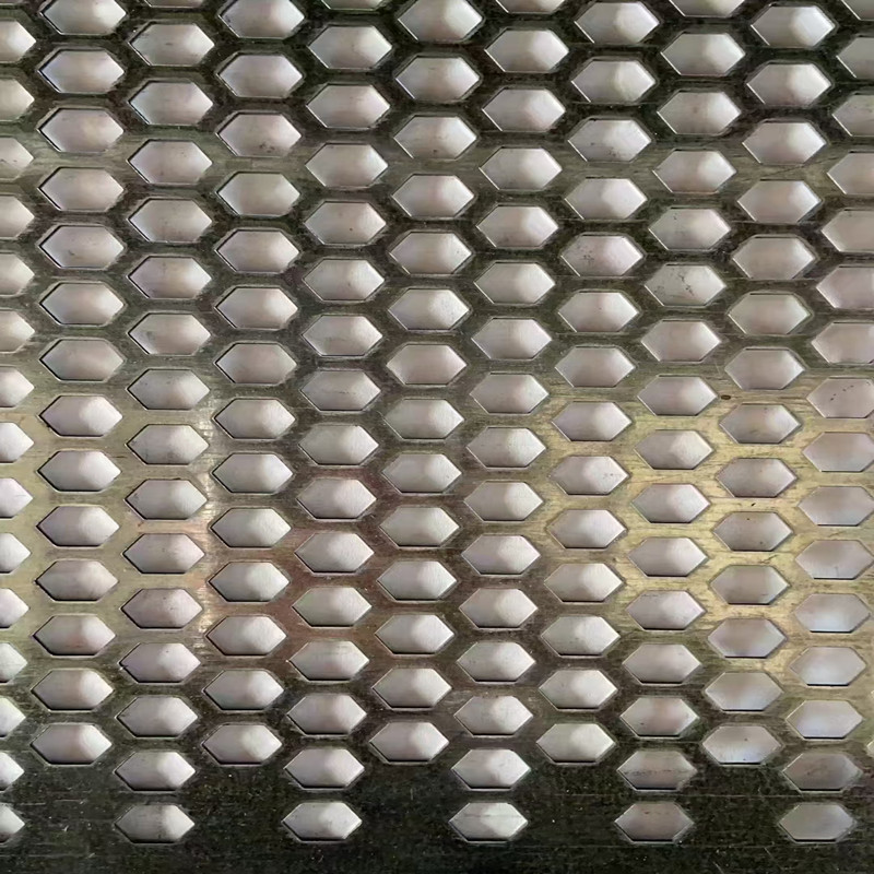 Перфорированная пластина